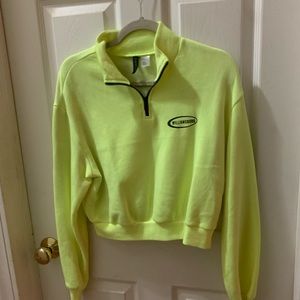 H&M Neón green/yellow half zip up sweatshirt. Size: Small
